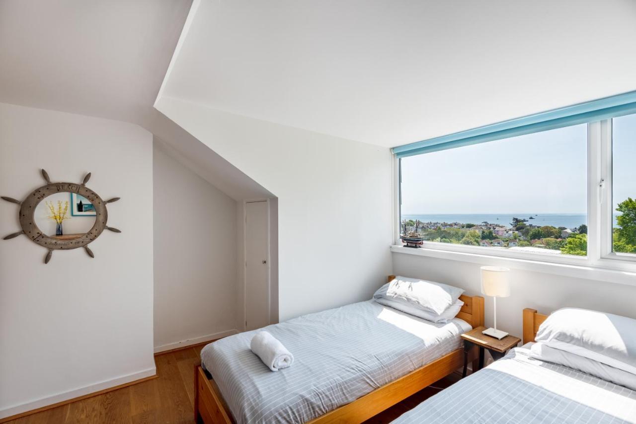 Manacles - Spacious Flat Near Beach With Sea Views & Parking Falmouth Luaran gambar